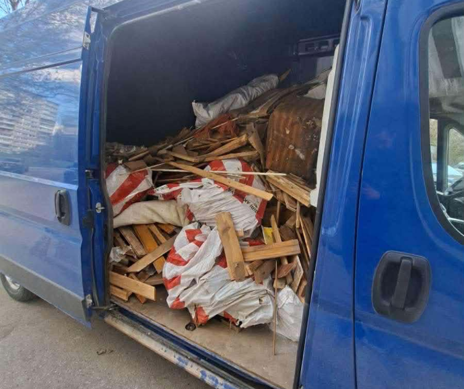 KROVINIŲ BALDŲ PERVEŽIMAS